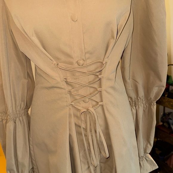 Long sleeve dress - Picture 2 of 5